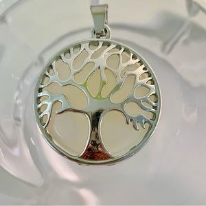 Opalite Tree Of Life Pendant (NEW)